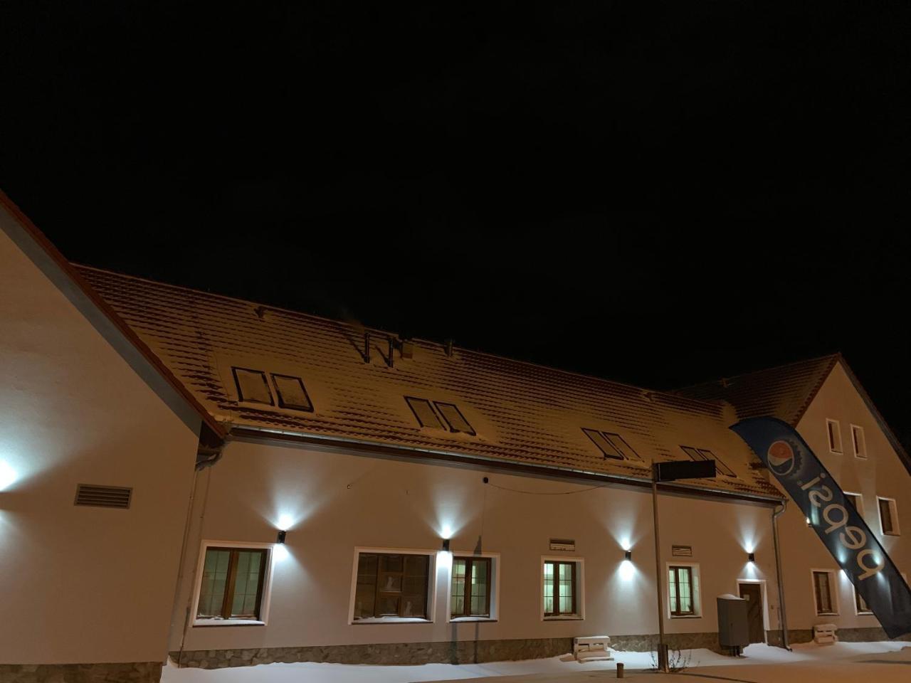 Zajazd Zacheta Kamienna Gora Extérieur photo